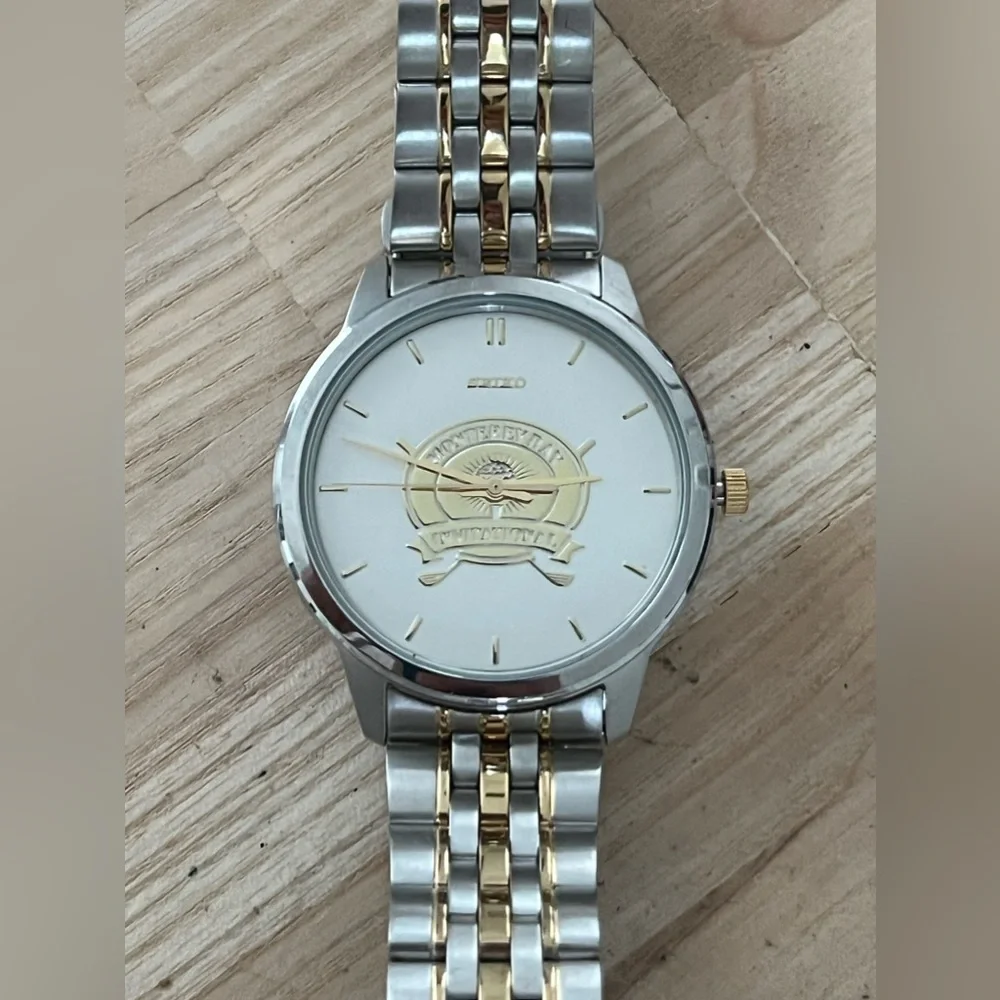 Seiko RARE Monterey Bay Invitational Golf Men’s Watch White Dial 2-Tone Bracelet